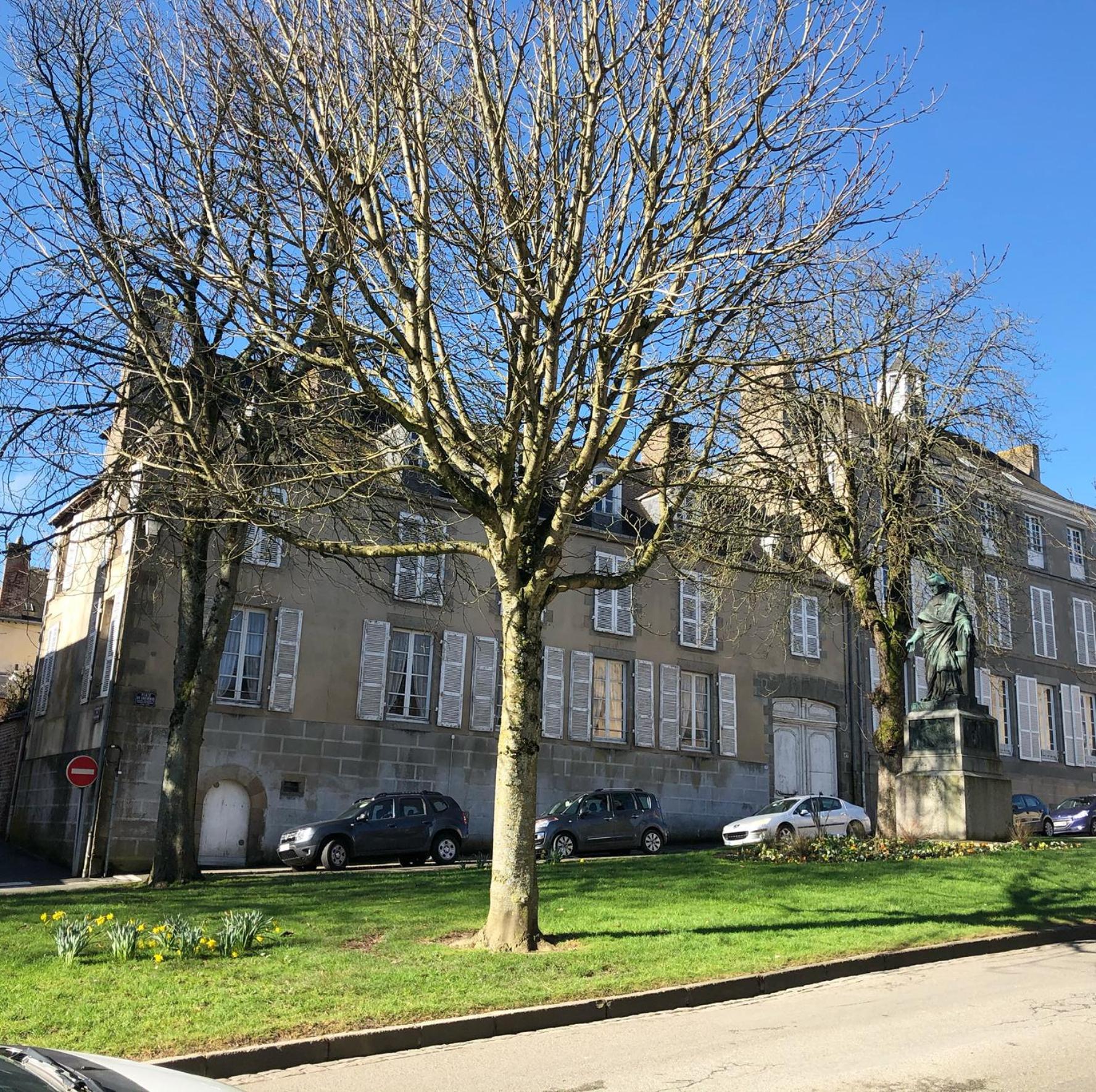 L'Hotel De Herce Chambre D'Hote Mayenne Exterior photo